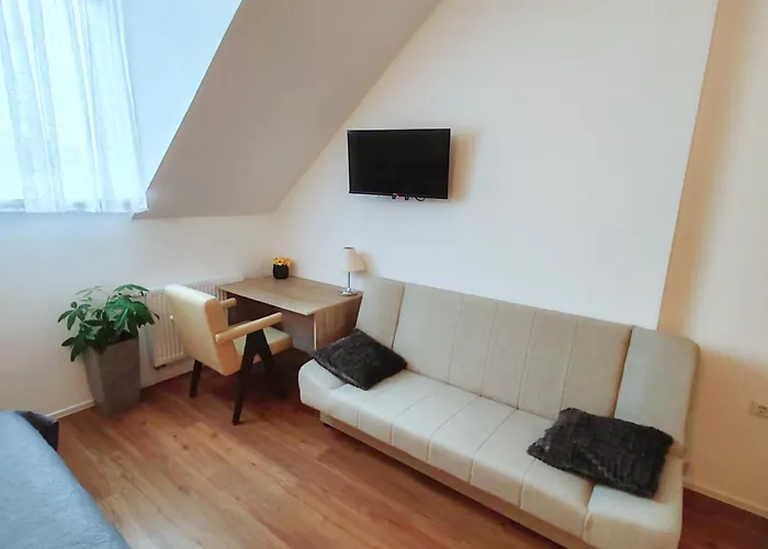 Lucky Center לובליאנה