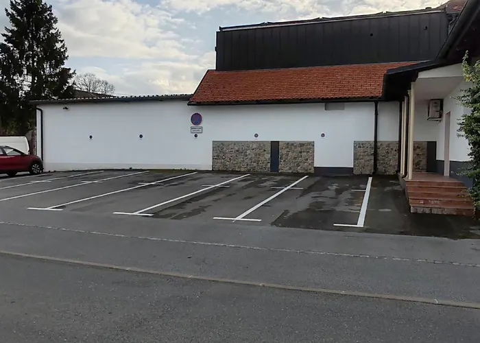 דירה Lucky Center