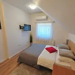 Lucky Center Apartment