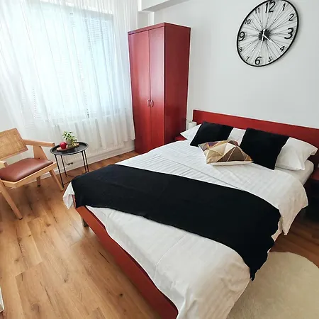Apartma Lucky Center *