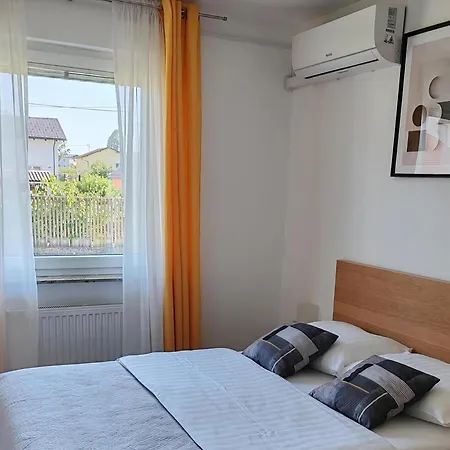 Lucky Center Apartment